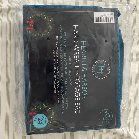 Hearth & Harbor Teal Wreath Storage Bag - Picture 1 of 3
